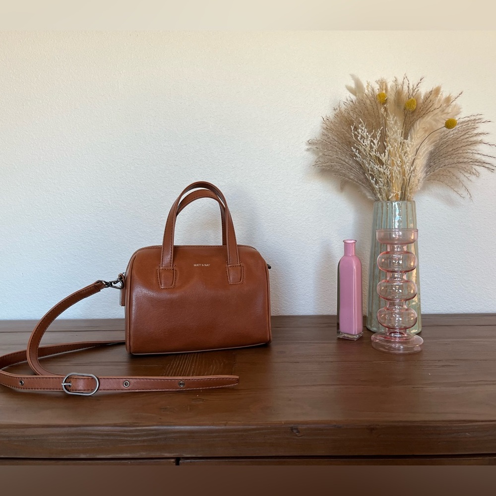 MATT & NAT Cream Tan Mitsuko Mini Bowling Bag Removeable Strap Crossbody Purse